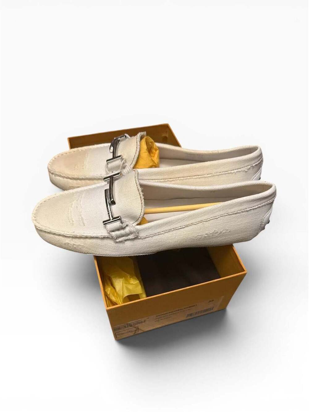 Tod's Gommini Doppia T Jeans Driving Loafer White Denim EU39 US8.5 NWT MSRP $595